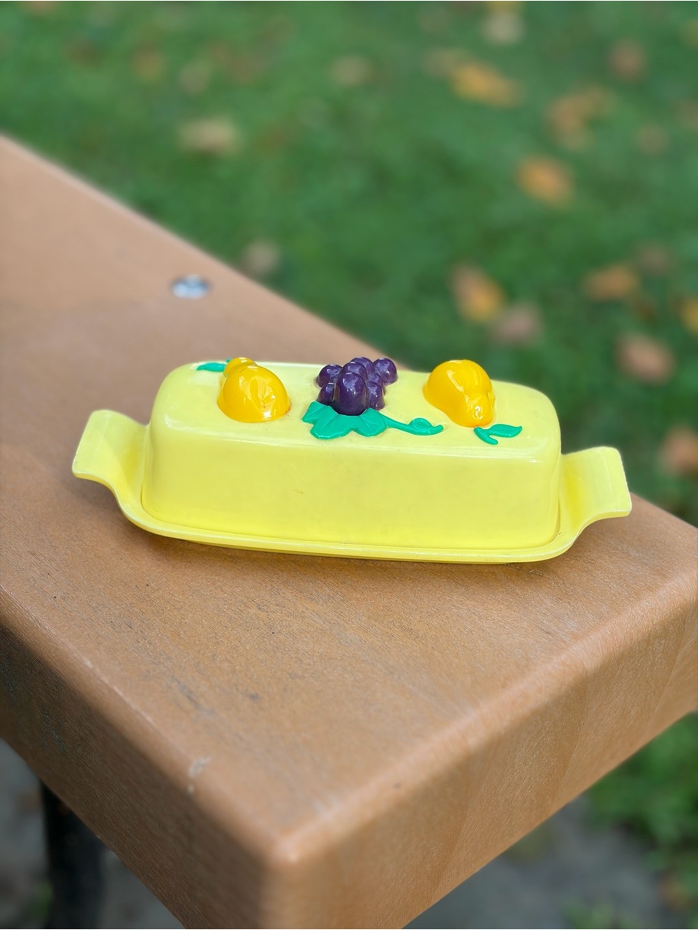 1960's yellow melamine butter dish detailed with relief-molded, pears/grapes
